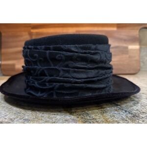 VTG Whittall & Shon Women's Church Hat Black Doeskin 100% Wool USA